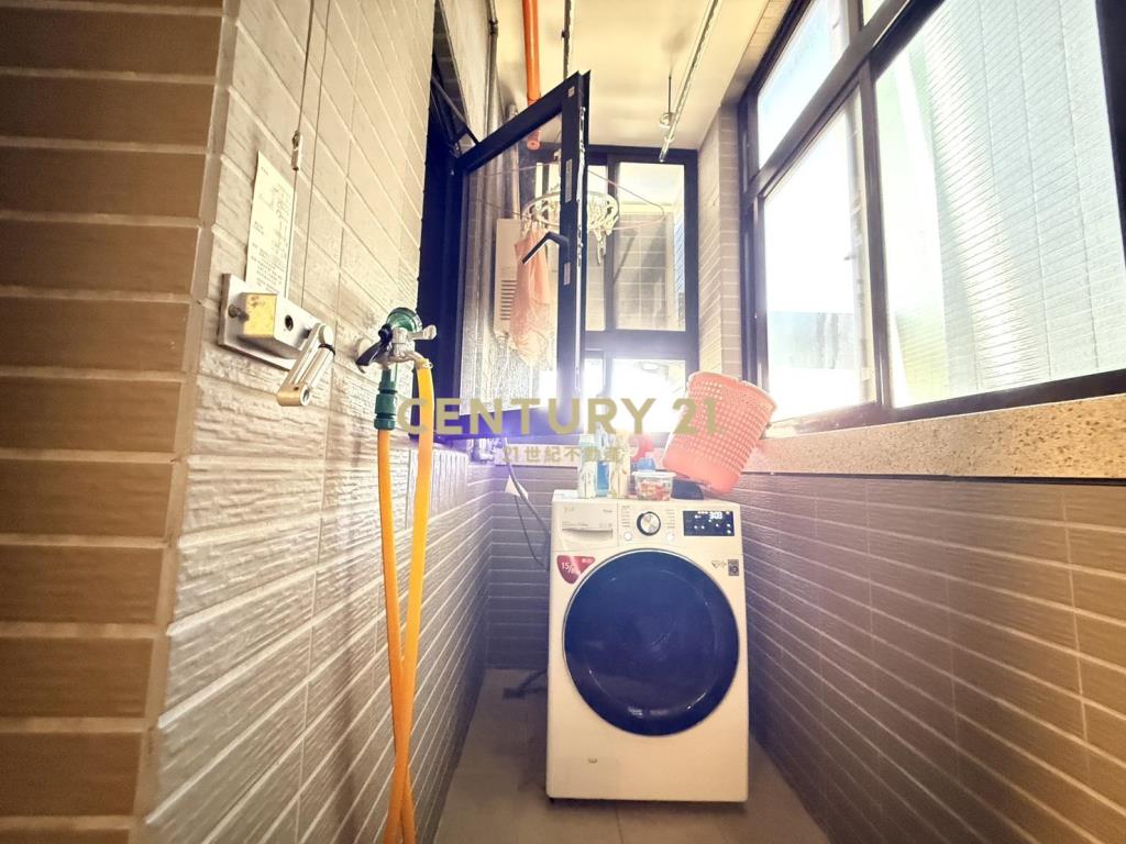 皇普鉑苑邊間三房車