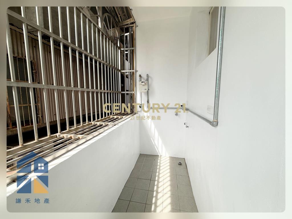 萬福街邊間整新陽光公寓