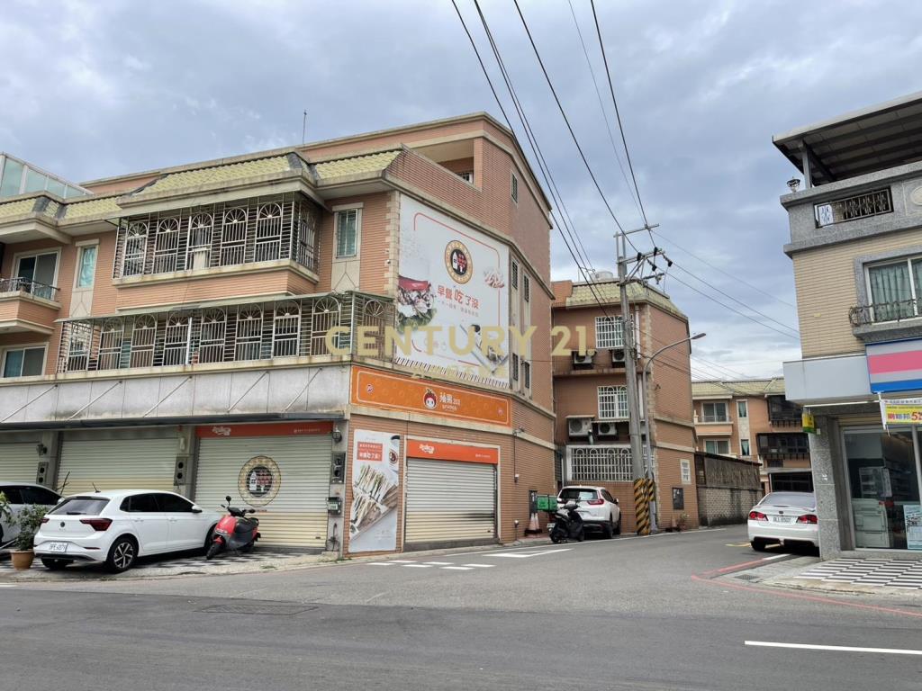 近COSTCO臨路透店