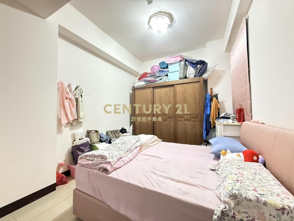 新屋金滿意兩房