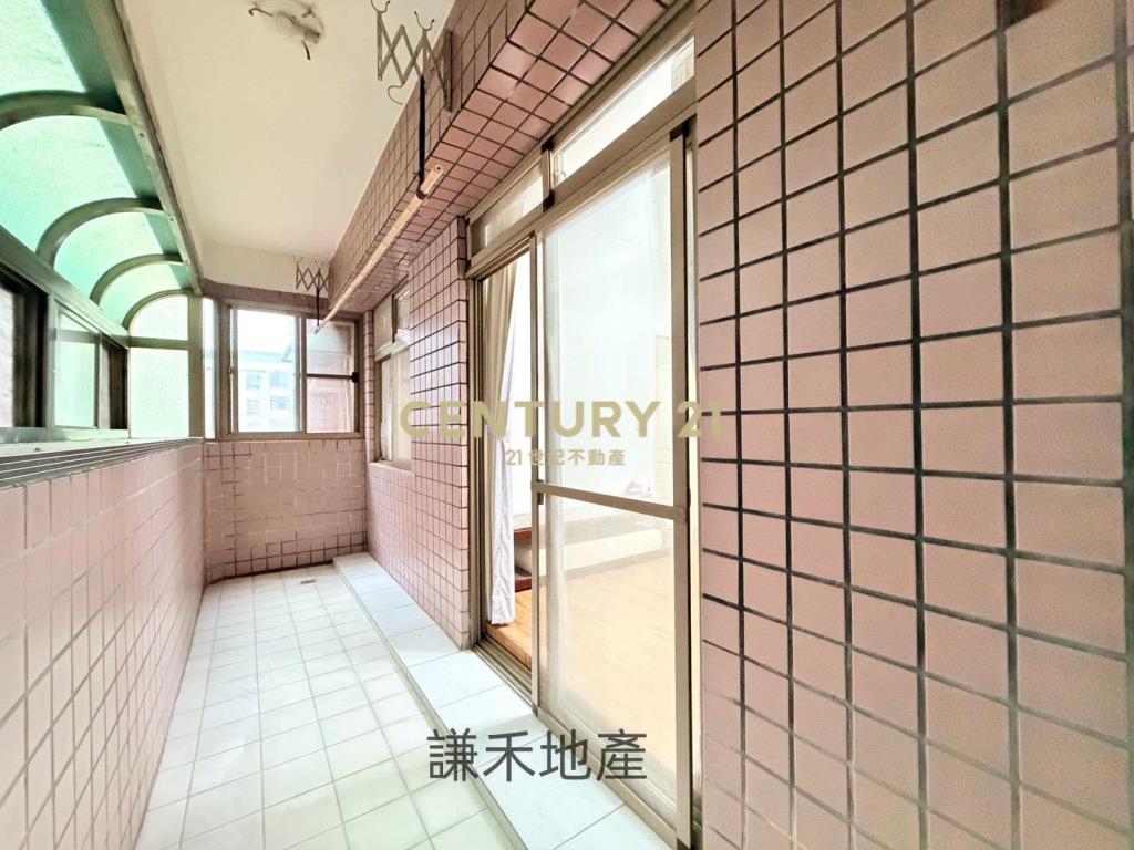 身騎白馬讀瑞塘【精緻兩房】