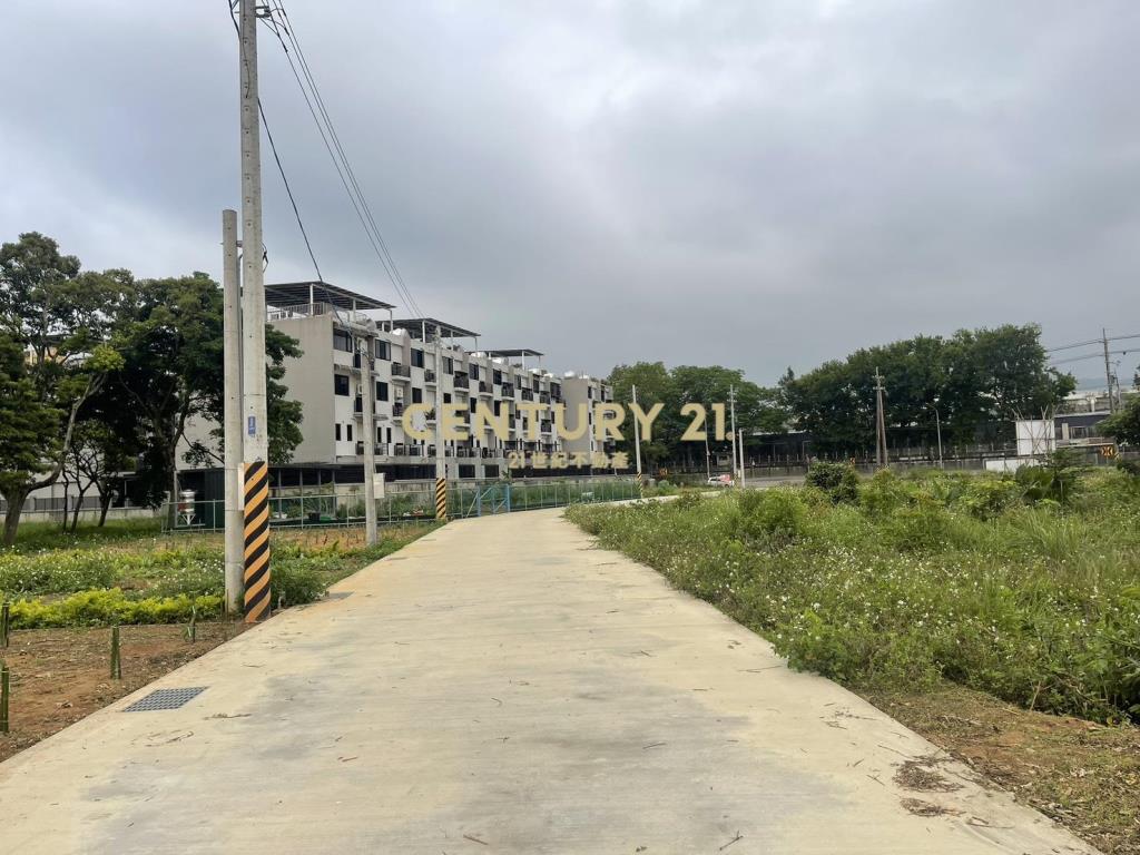 龍潭文化段都內農地211坪