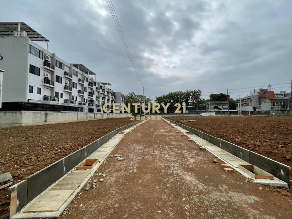 龍潭文化段都內農地211坪