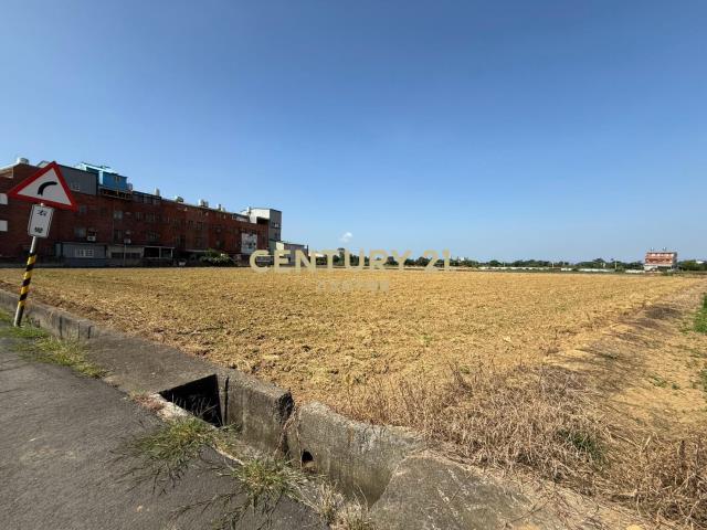 大坡8米路1101坪農地 可分開出售