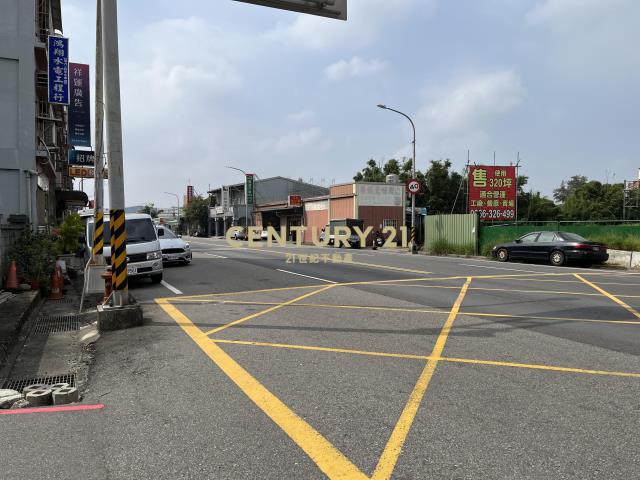 新屋市區稀有雙面臨路住宅用地