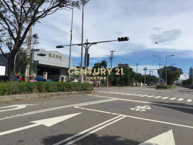 埔心後站正30米梅獅路旁818坪工業地