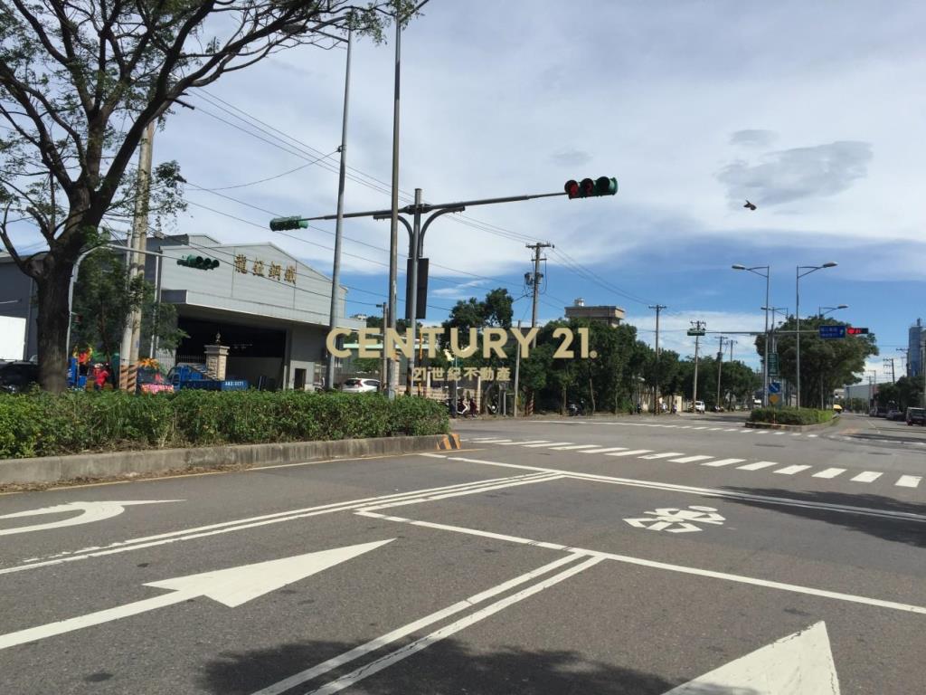 埔心後站正30米梅獅路旁818坪工業地