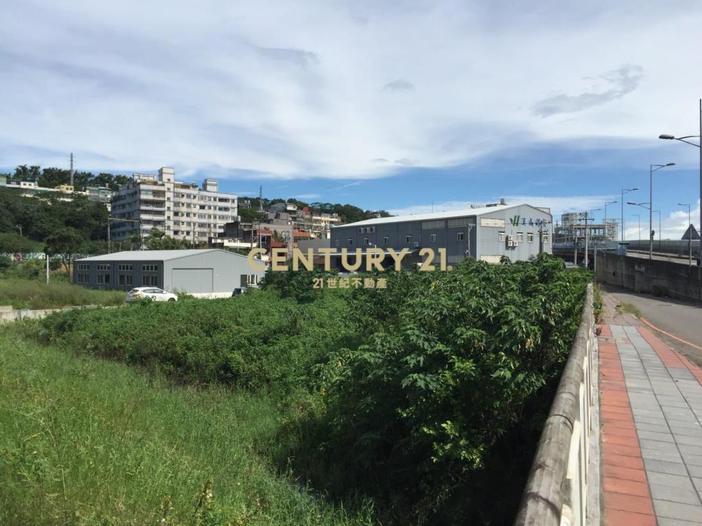 埔心後站正30米梅獅路旁818坪工業地