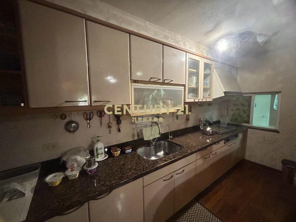 新屋近市區景觀農舍