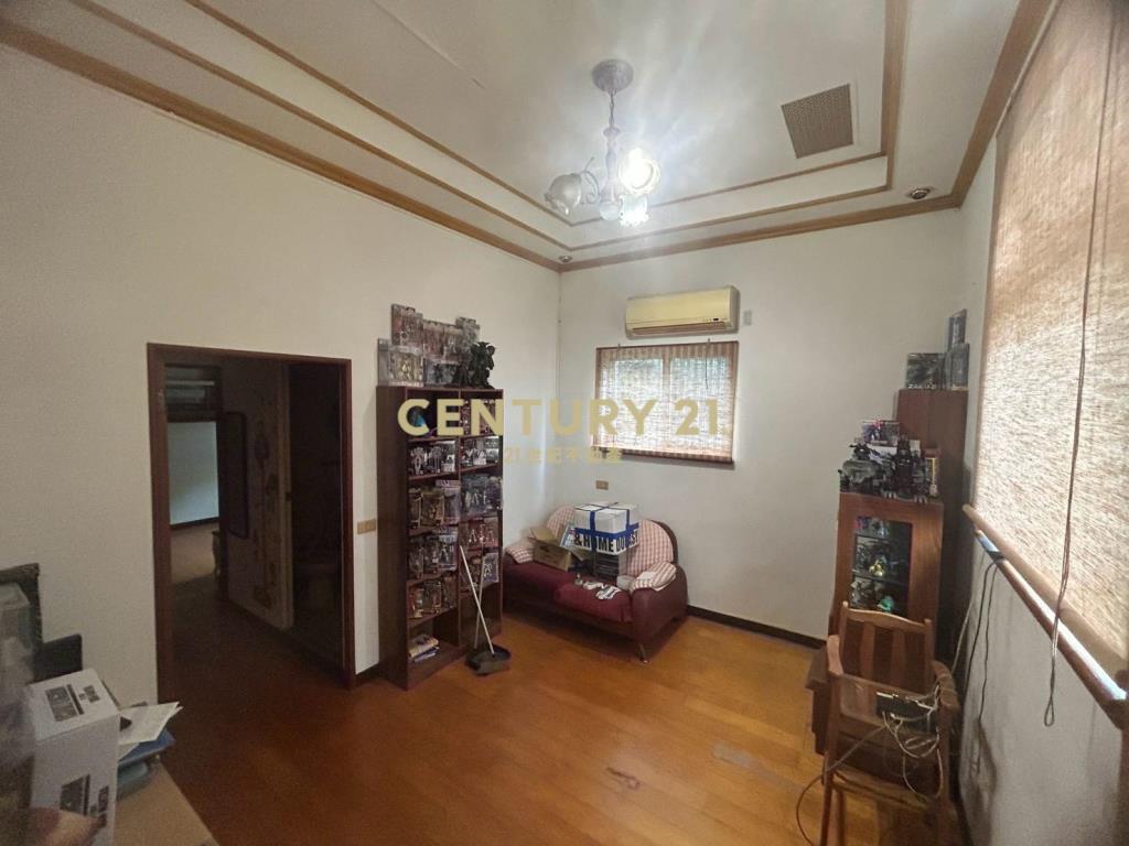 新屋近市區景觀農舍