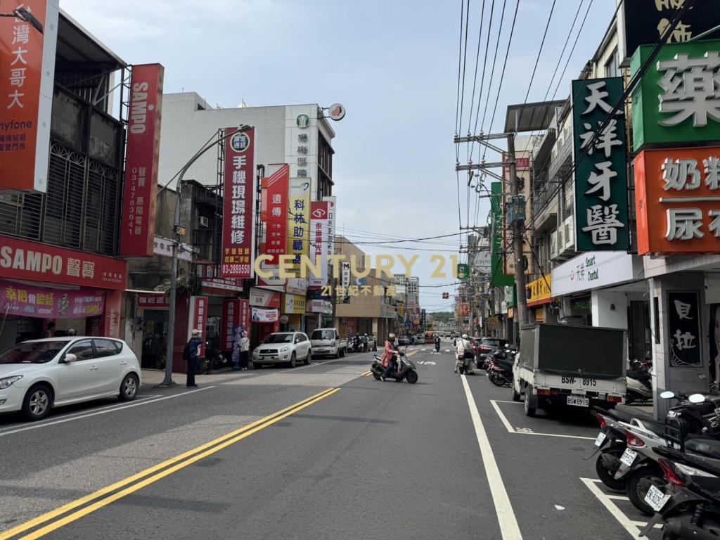 楊梅火車站前大成路商業區收租店住