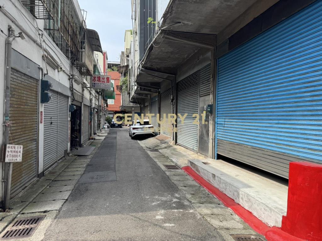 楊梅火車站前大成路商業區收租店住