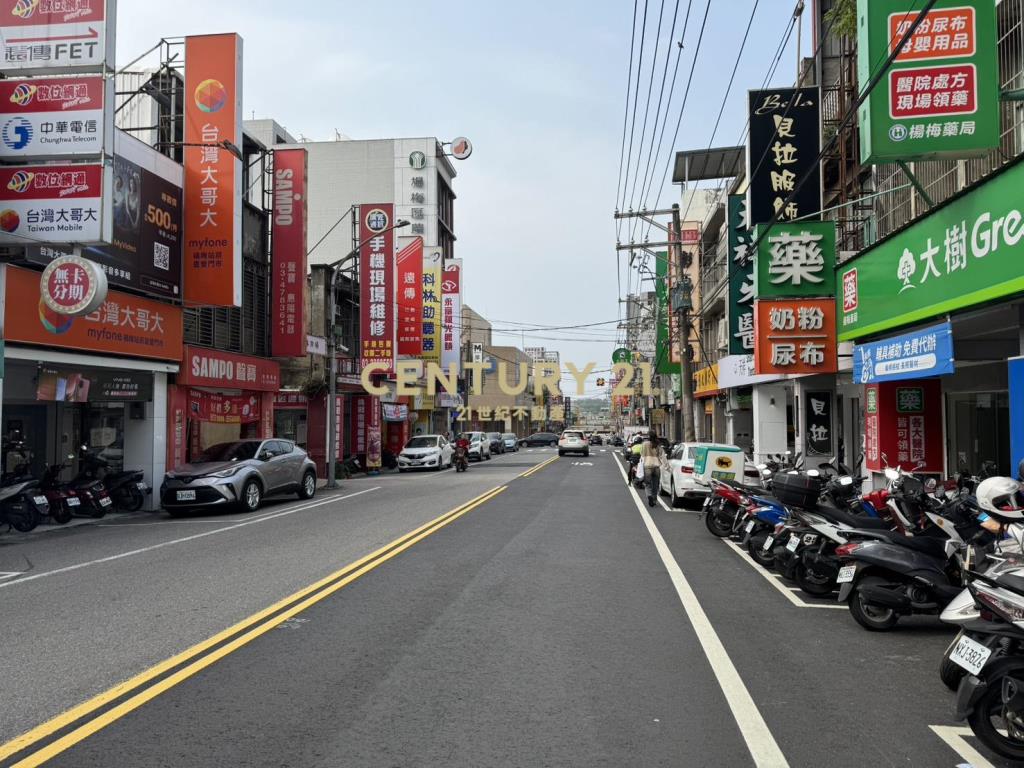 楊梅火車站前大成路商業區收租店住