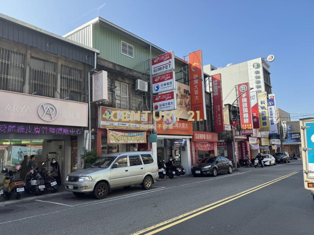 火車站前熱鬧商圈金店住