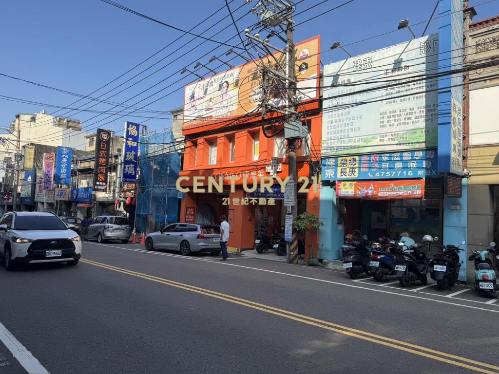 火車站前熱鬧商圈金店住