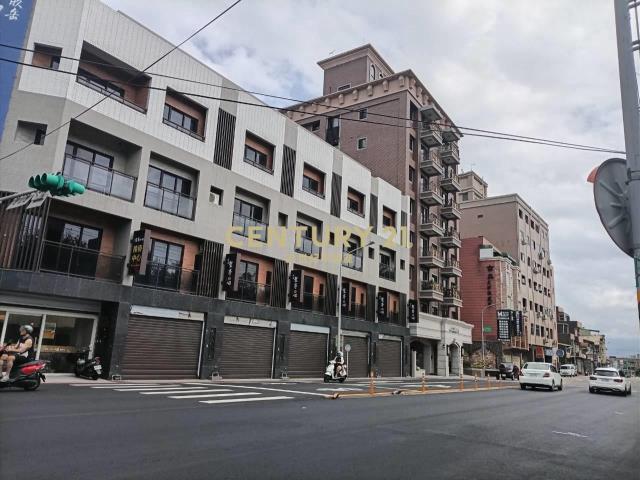 龍科前後陽台2房