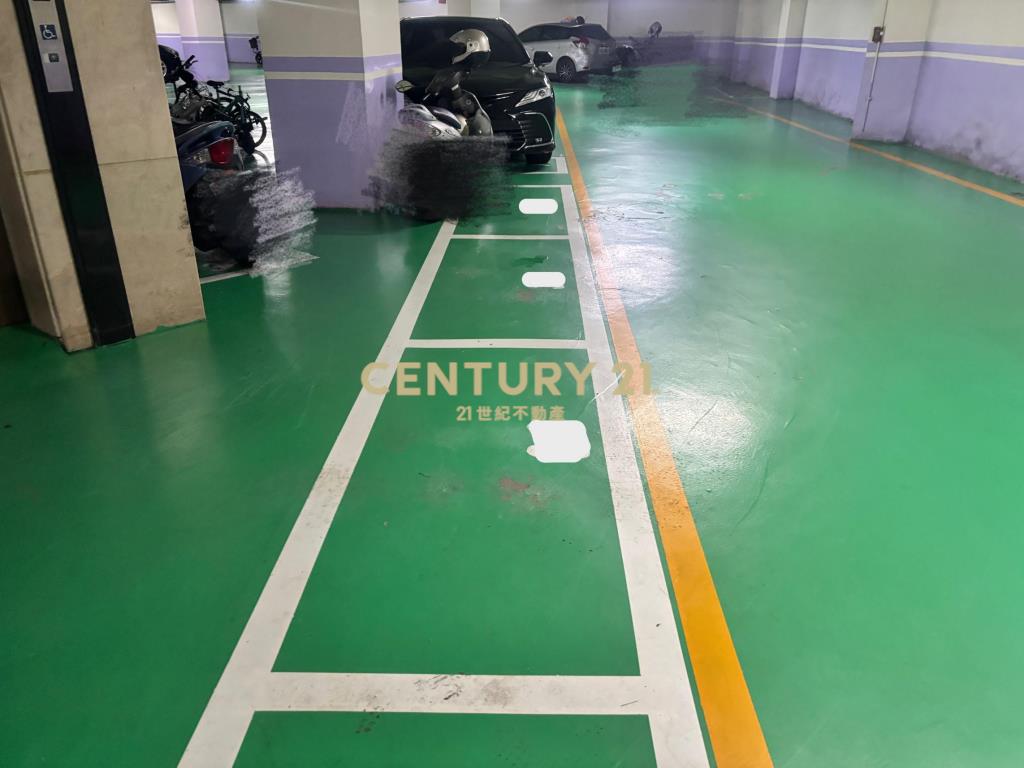 舞揚一綻漂亮露台戶三房車