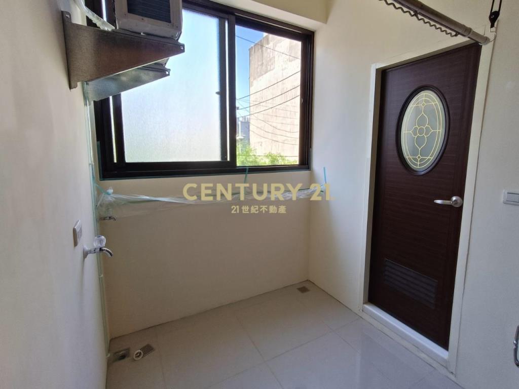 和仁透天投資套房(整棟或分戶買)