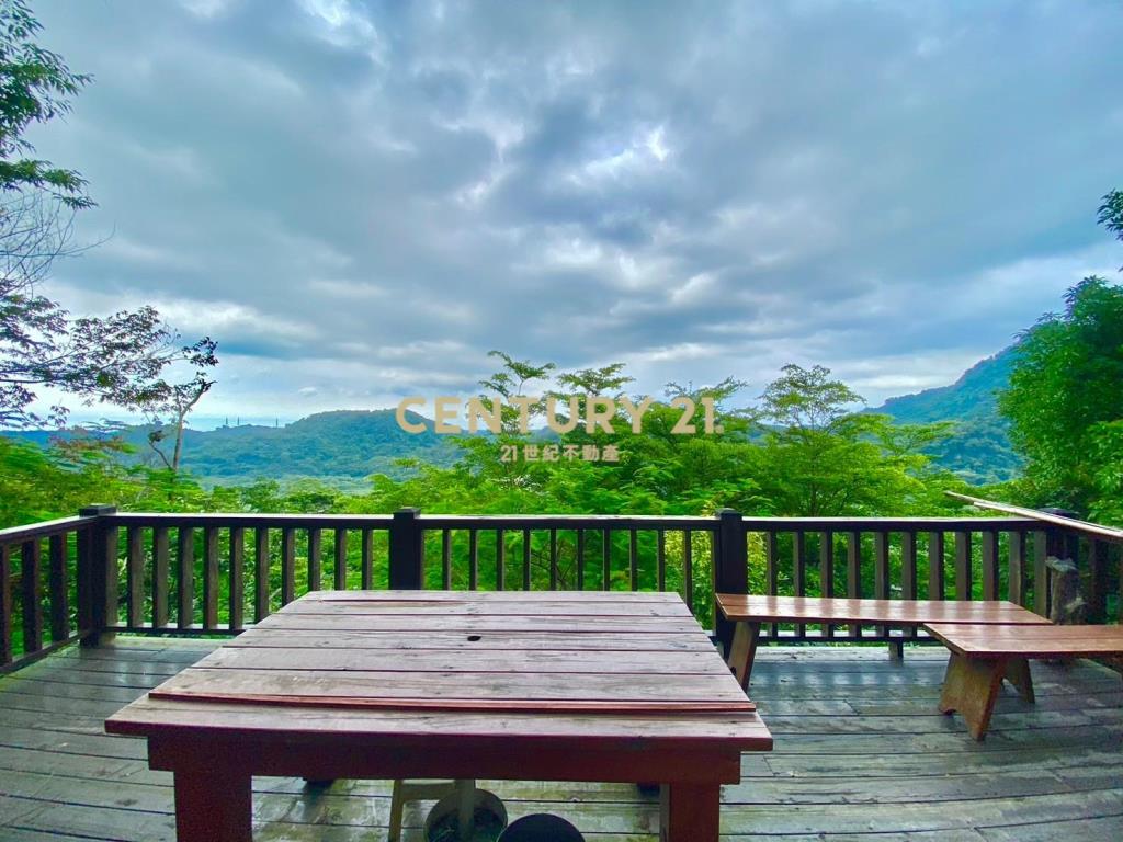 景秀福居，木屋禮遇