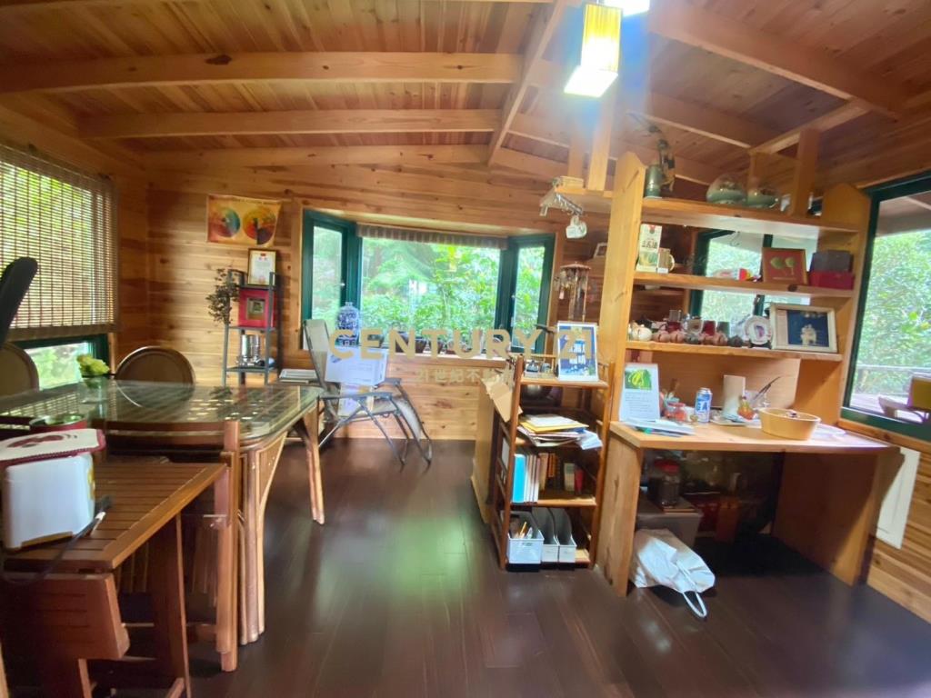 景秀福居，木屋禮遇