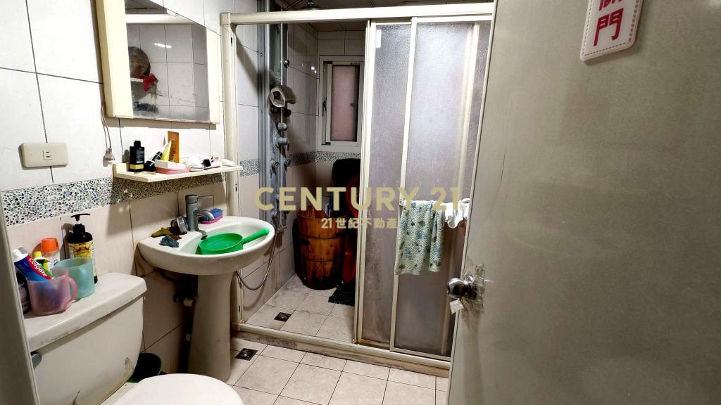 頭份市中心美3房