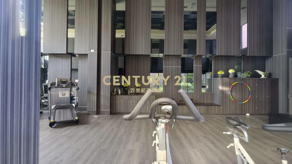 滿租3套房金雞母