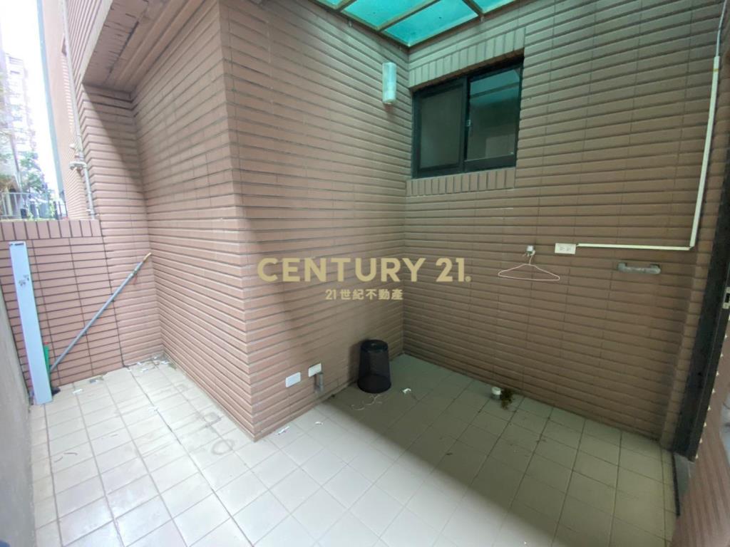 力璞棧大面寬店面