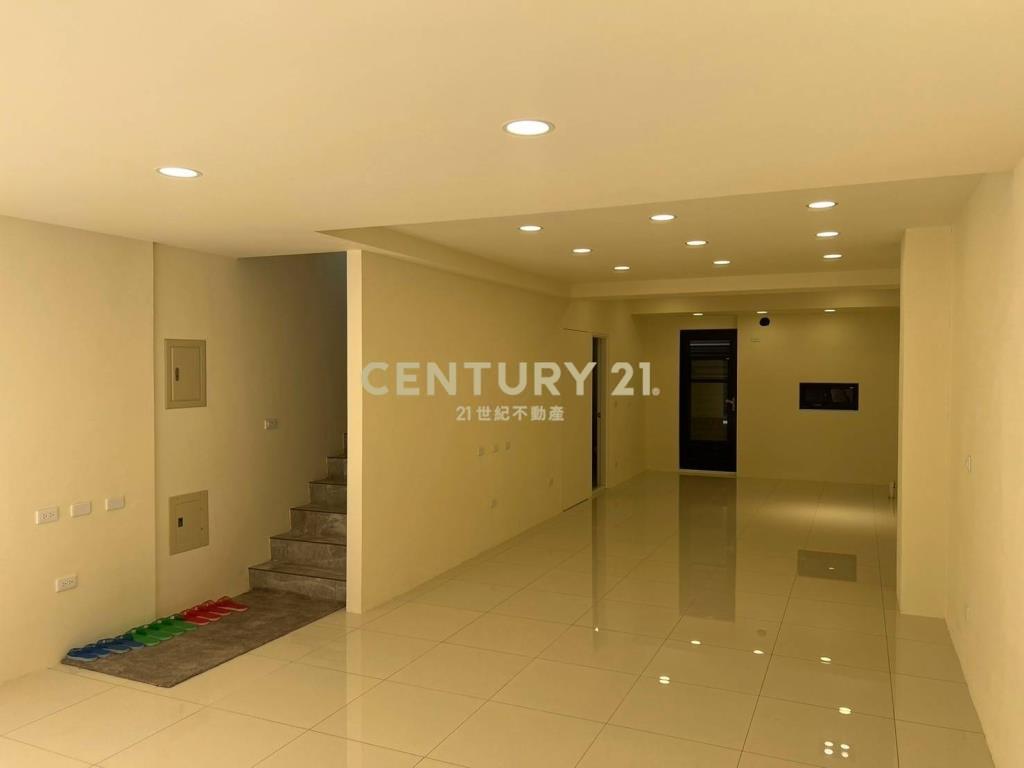 古華飯店旁整新美透天