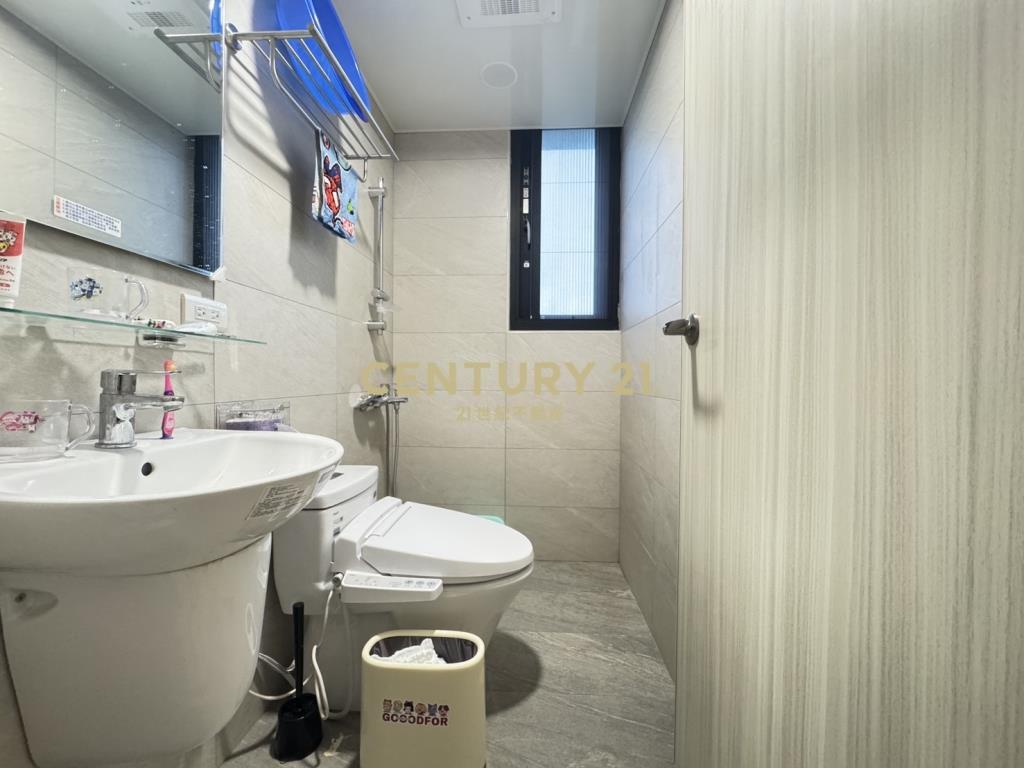 緊鄰青埔A19捷運3+1房車