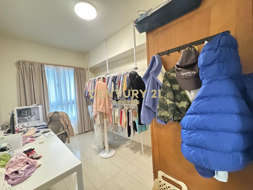 緊鄰青埔A19捷運3+1房車