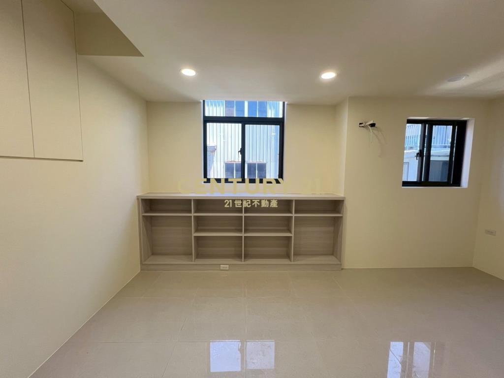 內壢後站近中正國小孝親房透天