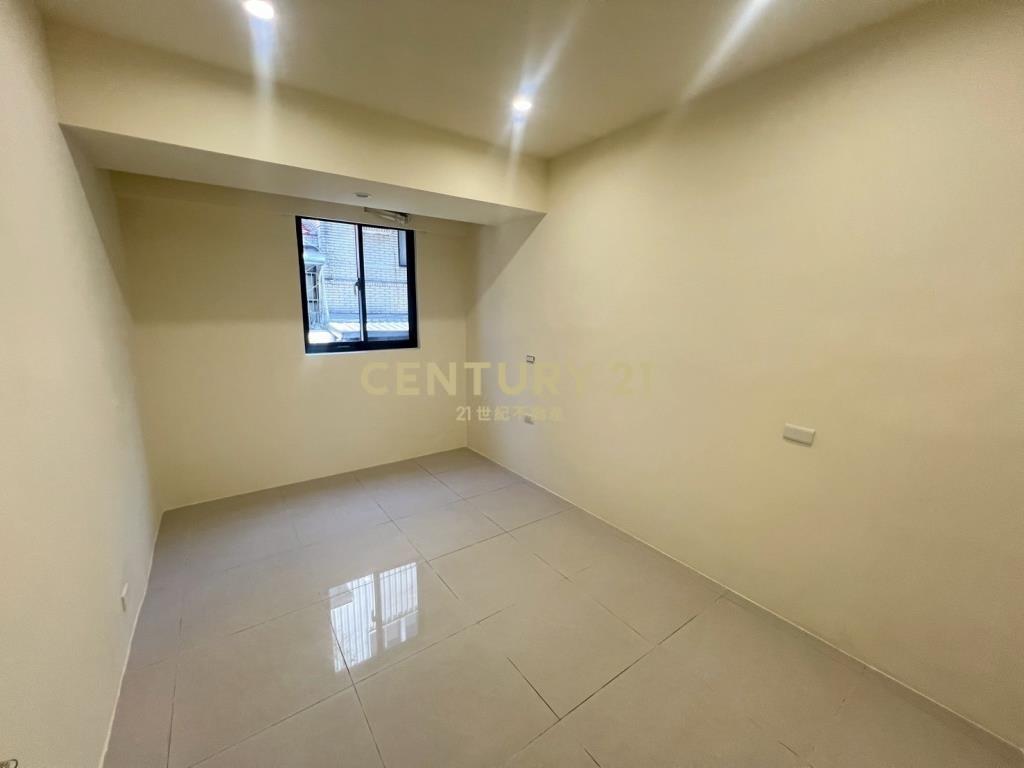 內壢後站近中正國小孝親房透天