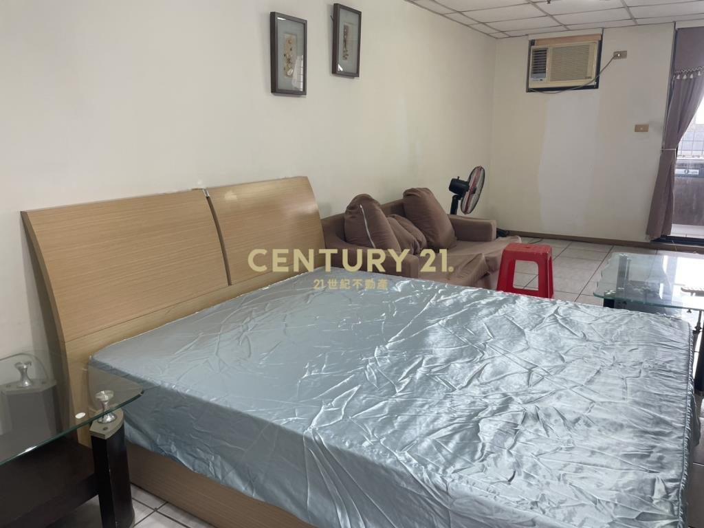 中壢後火車站套房