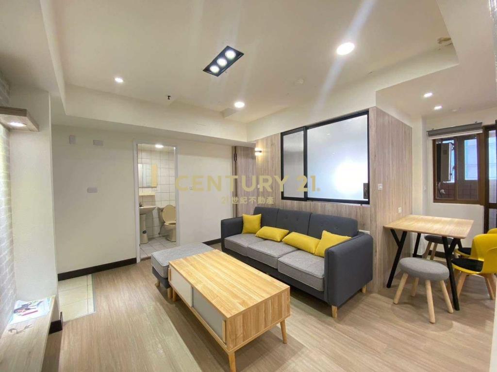 中平商圈中泰宏園精裝三房車