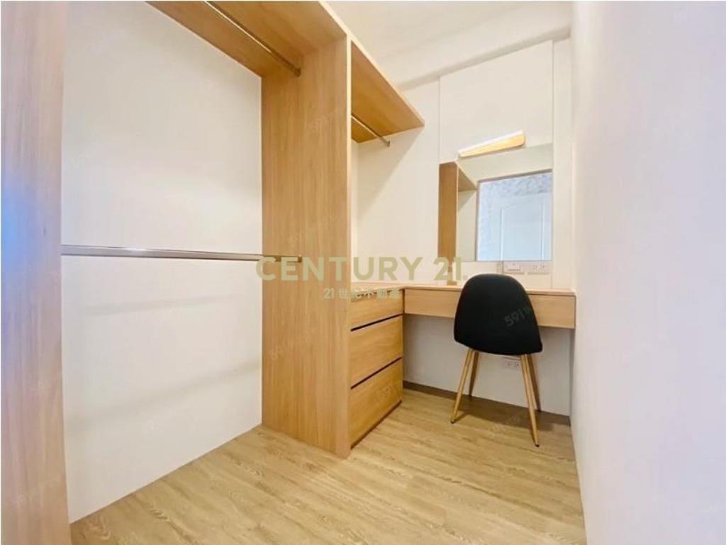 龍安商圈全新三房+車位