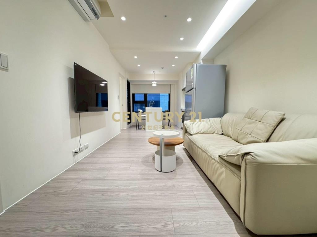 A18美裝站前新銳兩房車