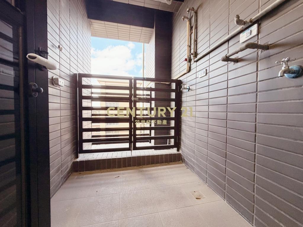 寶台A17大兩房雙車位