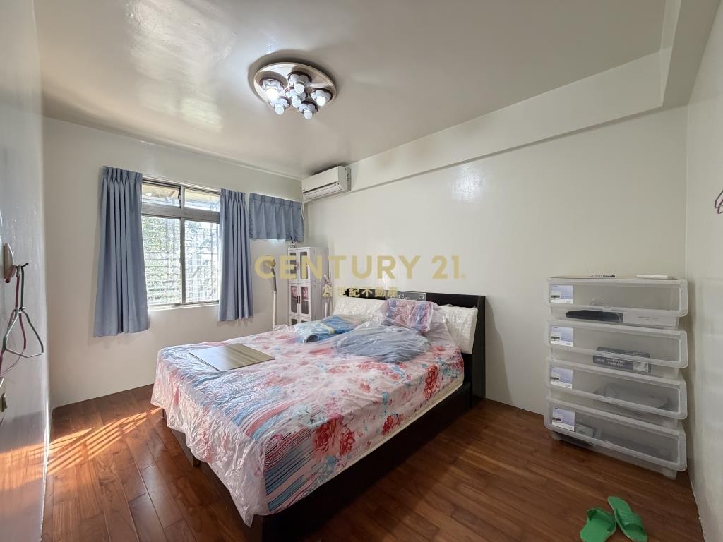 新屋福九路超值五房透天