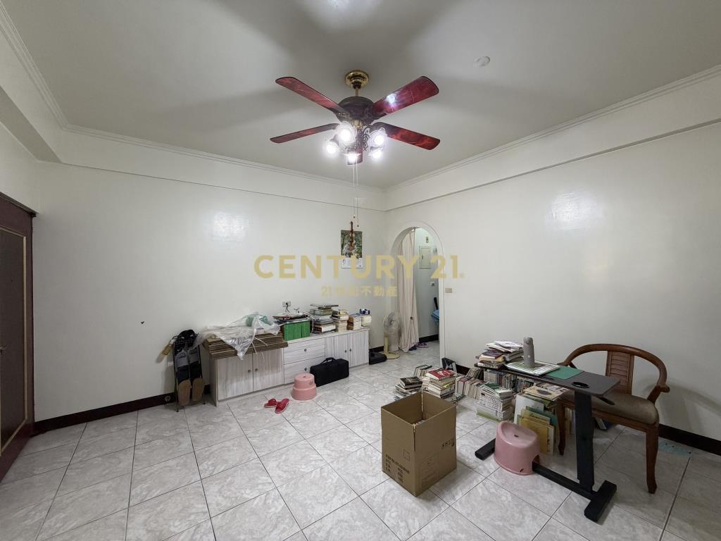 新屋福九路超值五房透天