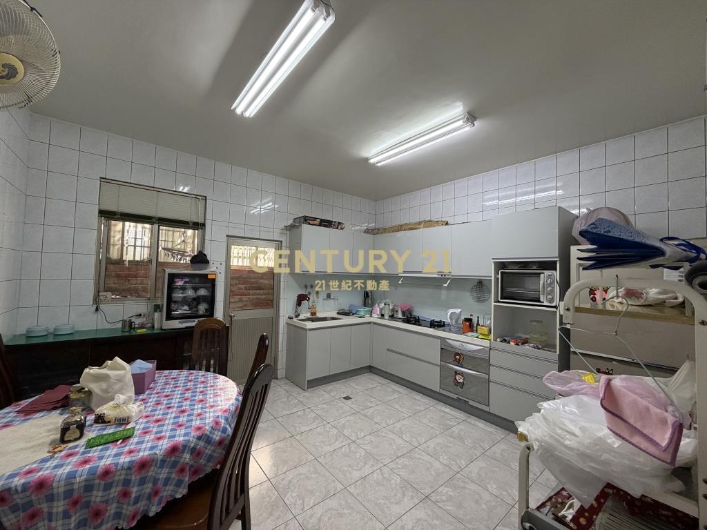 新屋福九路超值五房透天