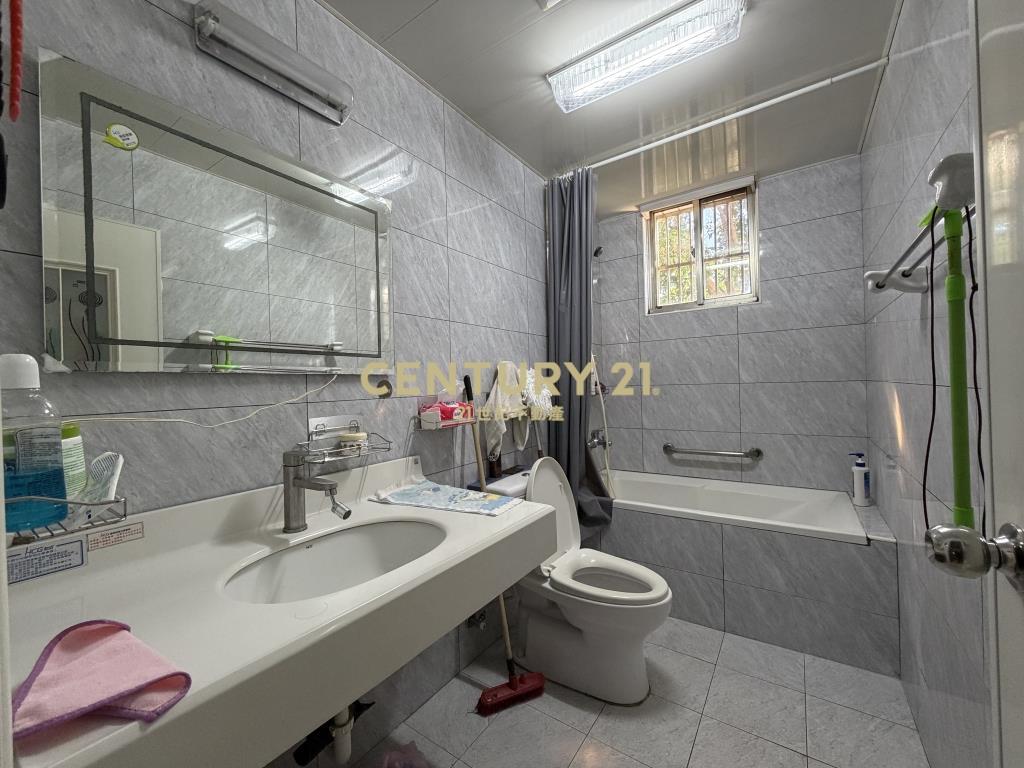 新屋福九路超值五房透天