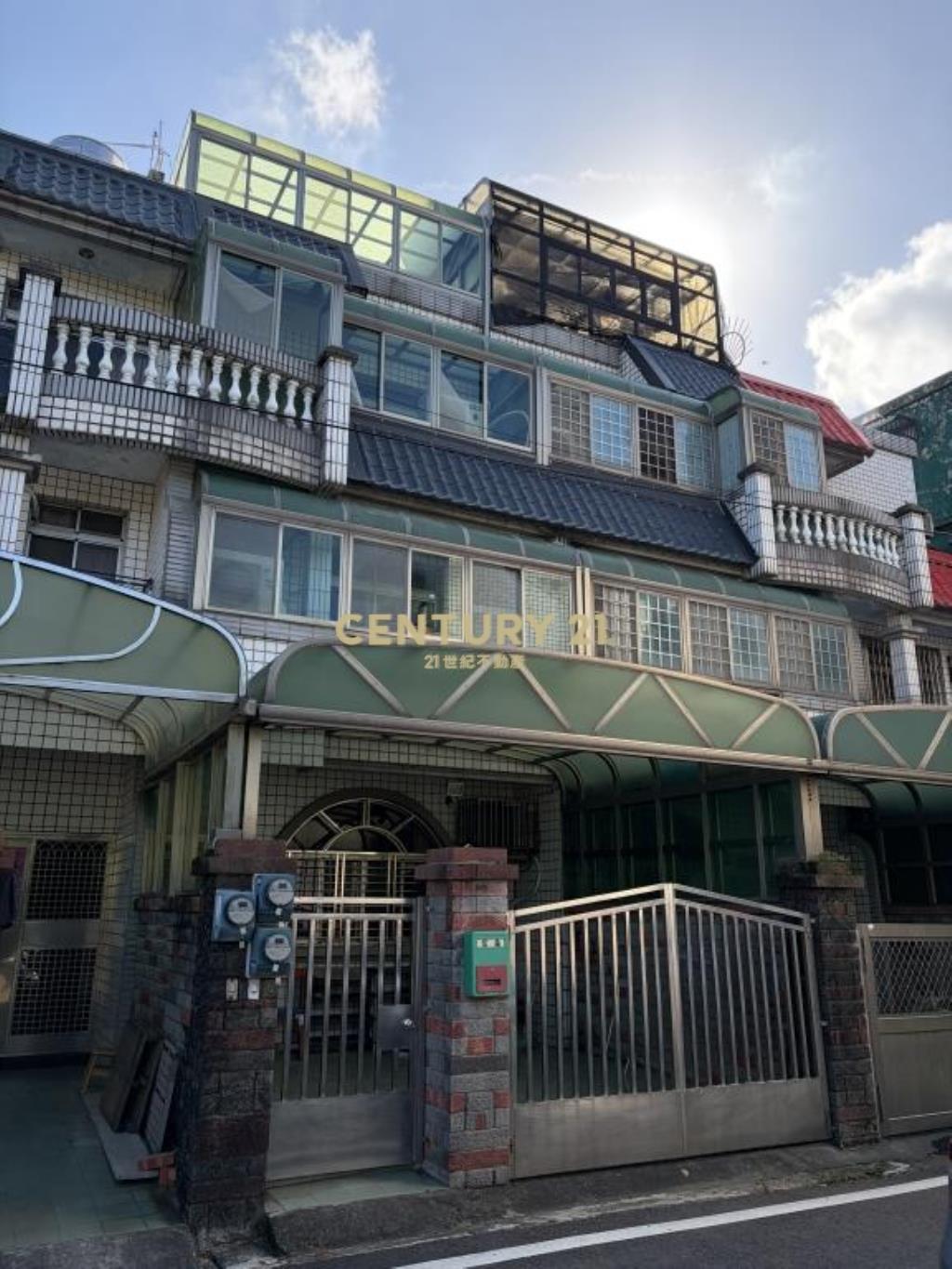 新屋福九路超值五房透天