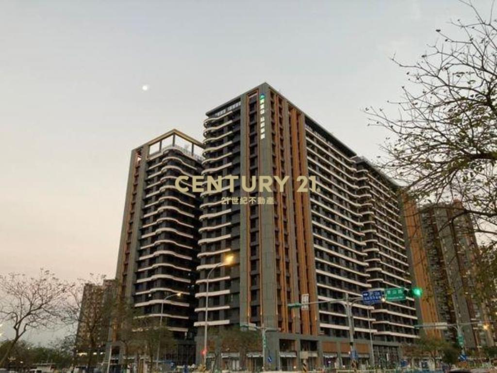 A18青埔捷運高鐵站前新銳美裝事務所