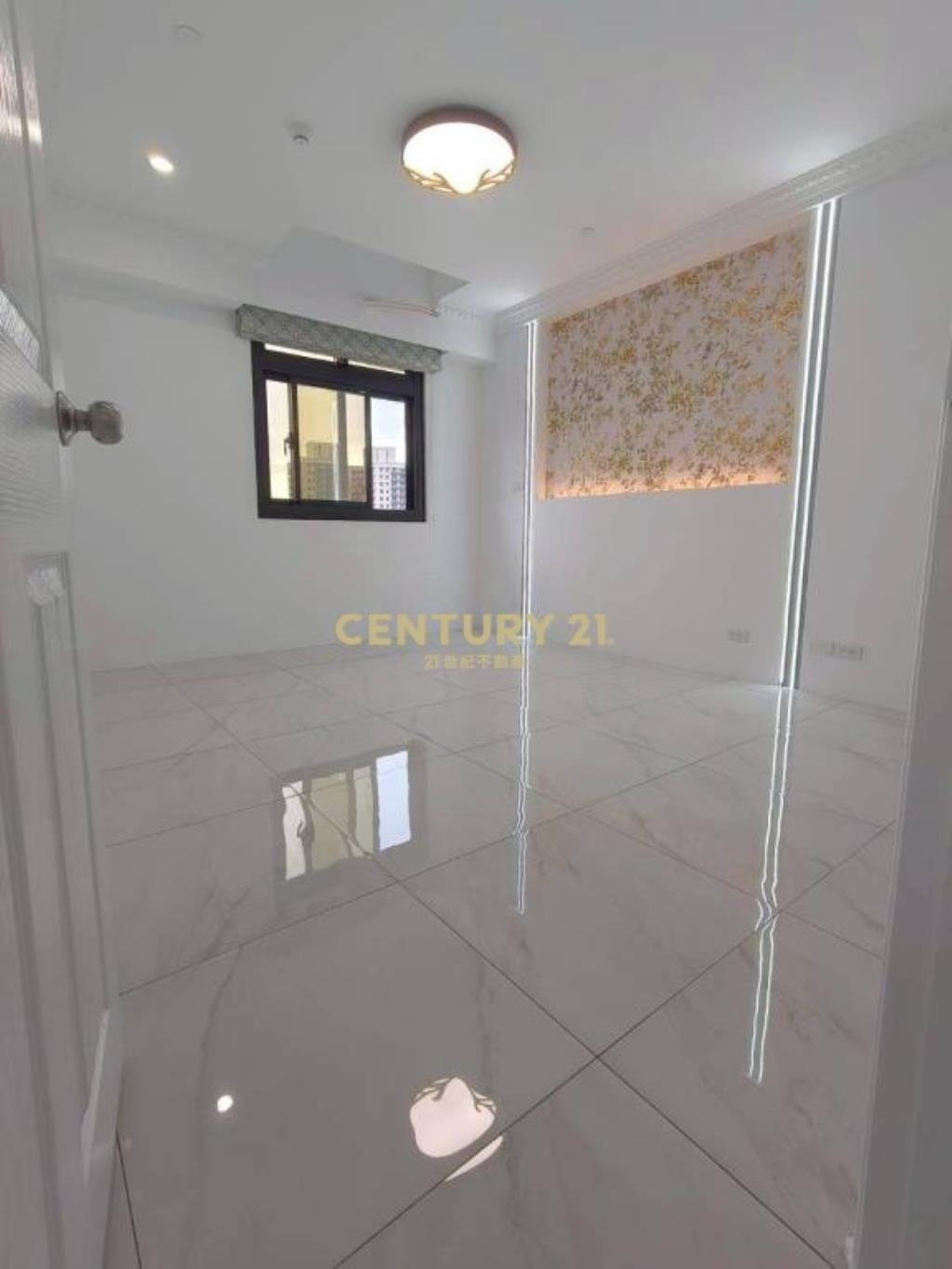 內壢前站大四房