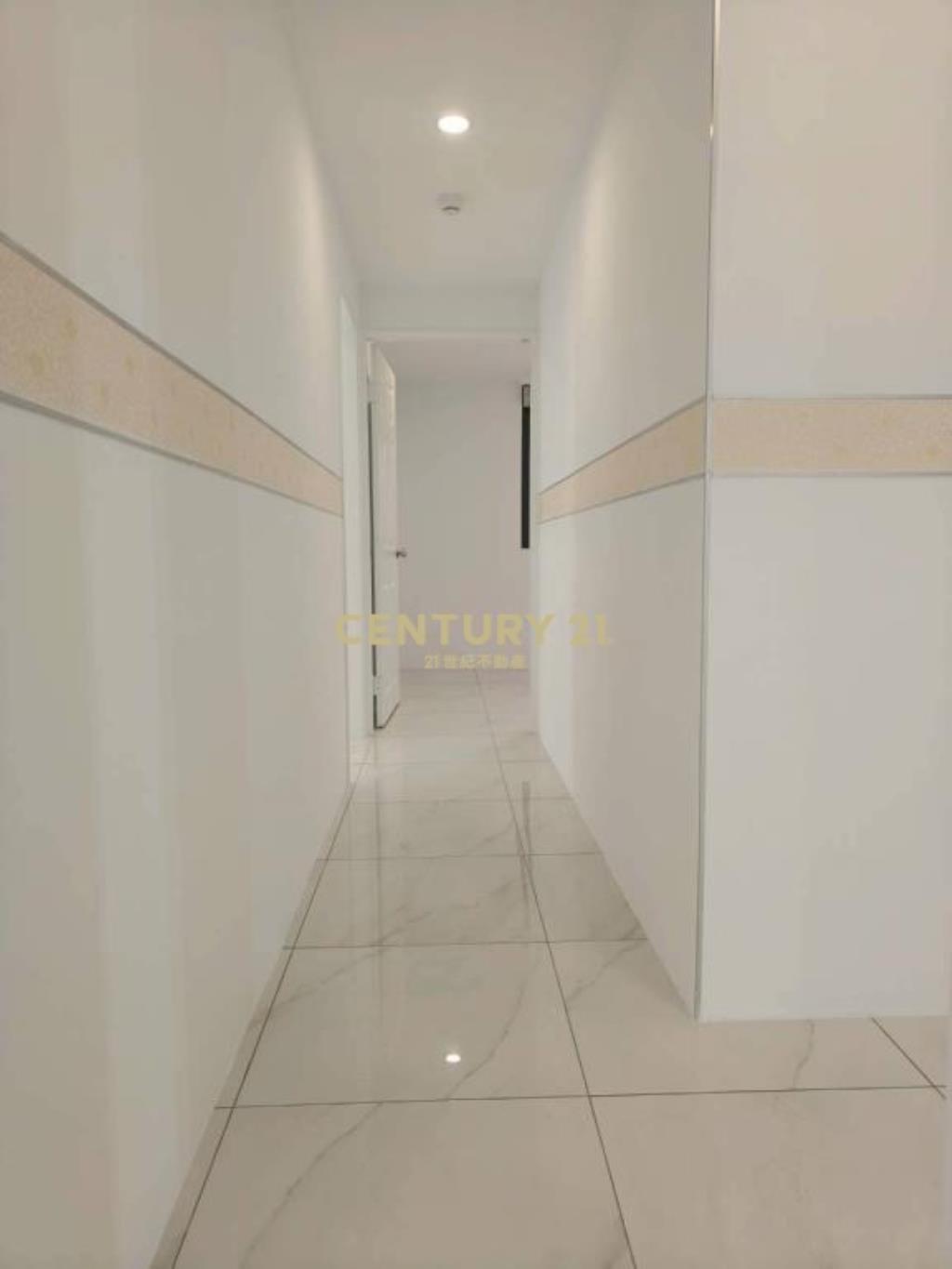 內壢前站大四房