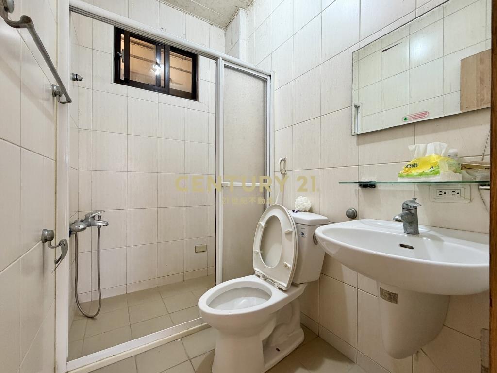 青埔中壢雙商圈超大3+1房雙主臥+車位