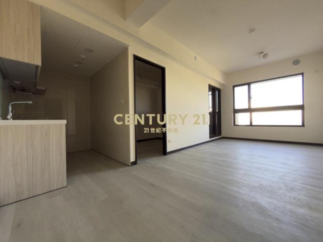 桃園火車站站前兩房車