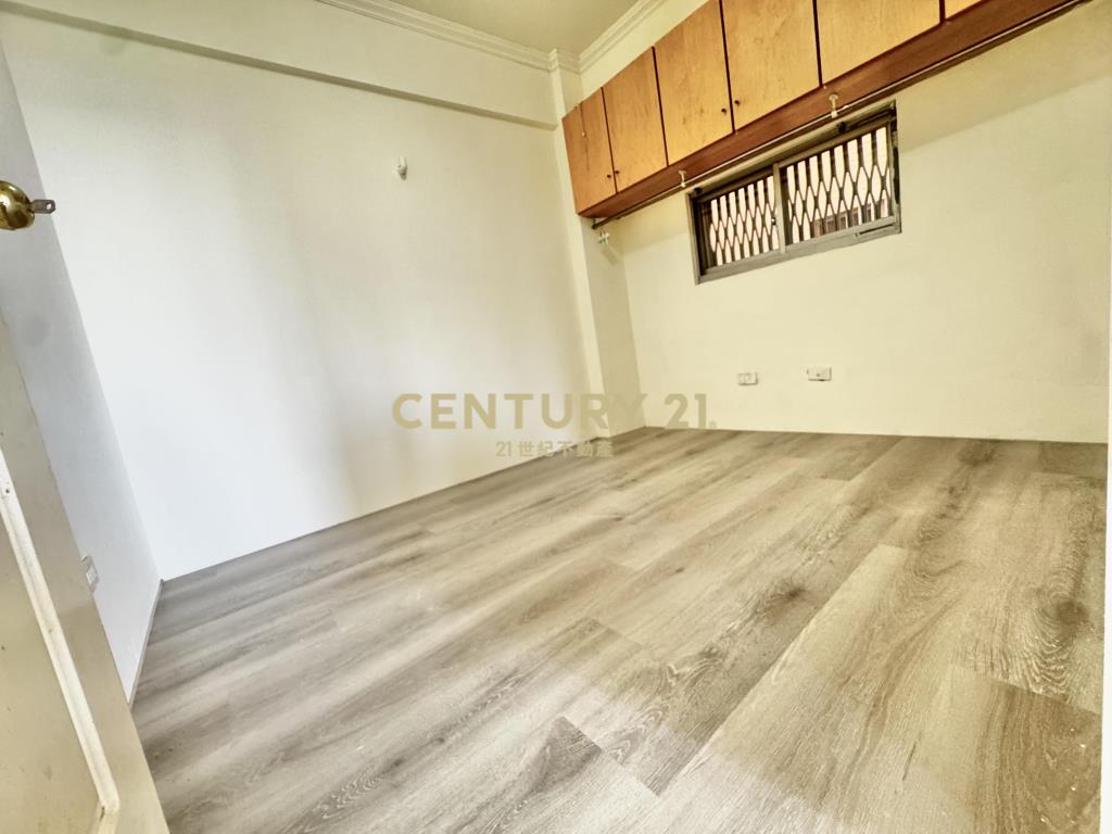 楊梅交流道比佛利夏威夷區低總價兩房車