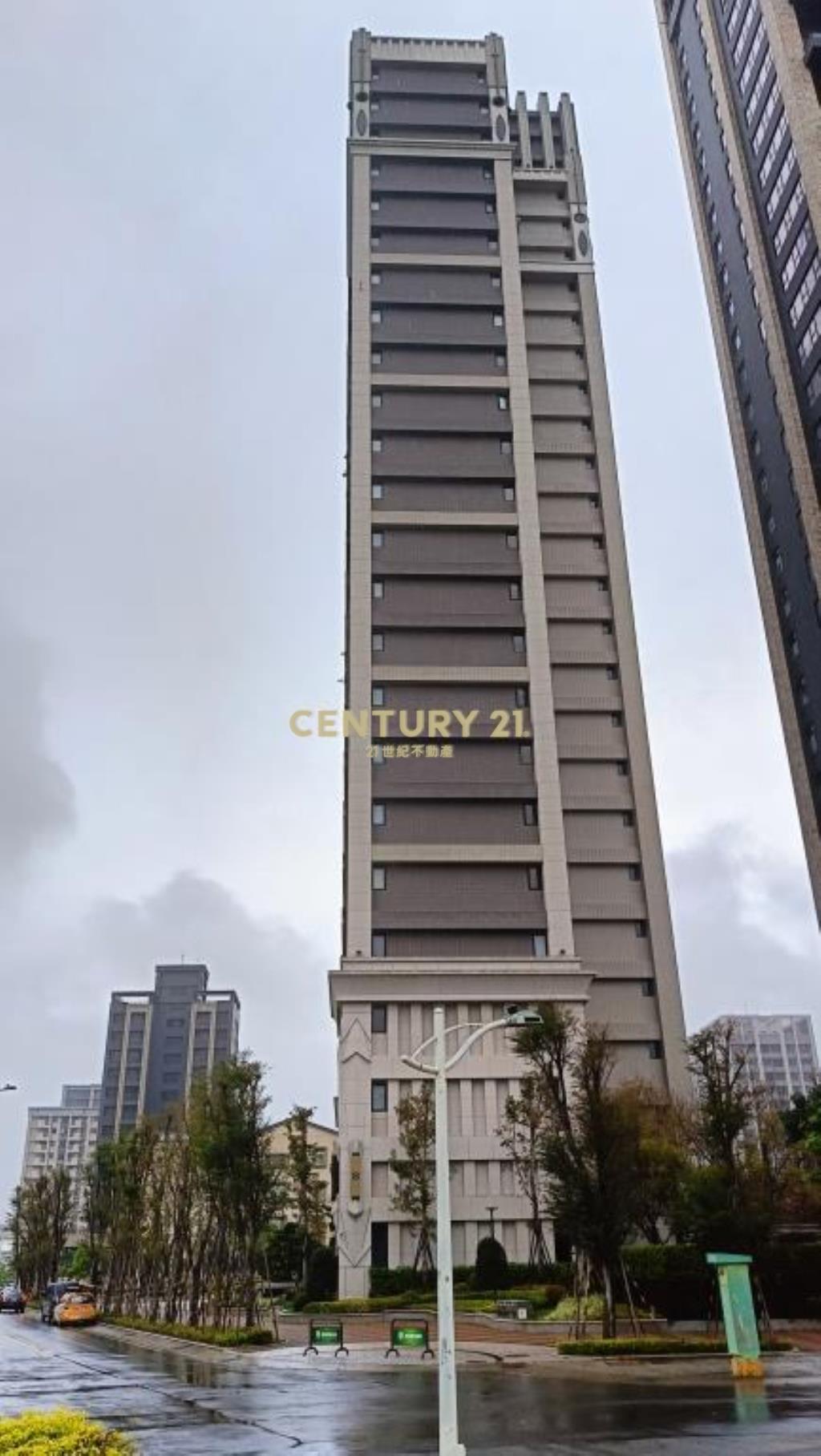 桃園天濶河岸第一排