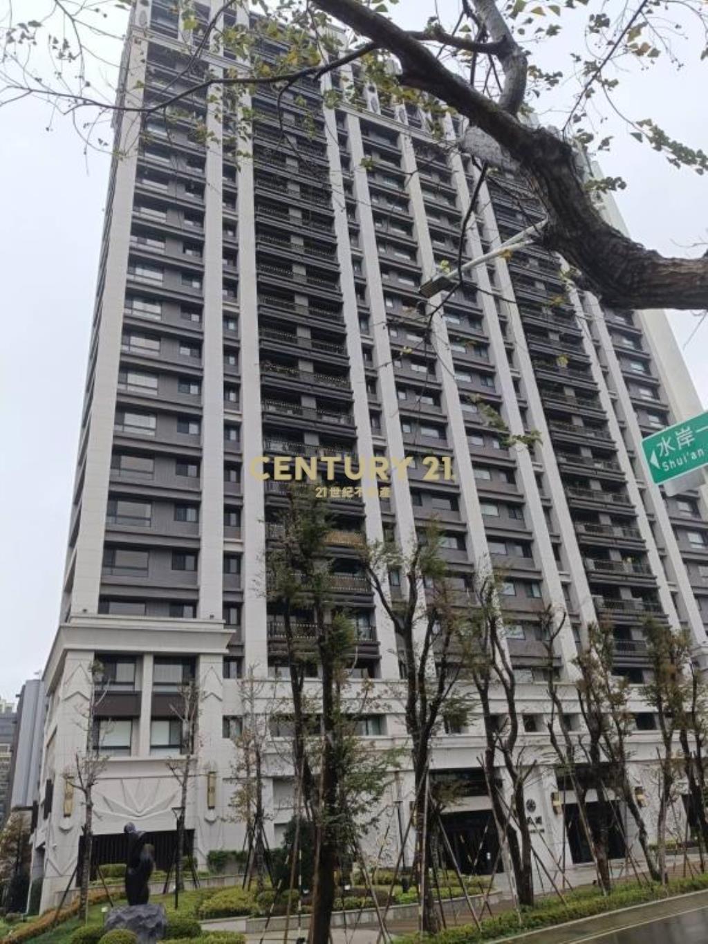 桃園天濶河岸第一排